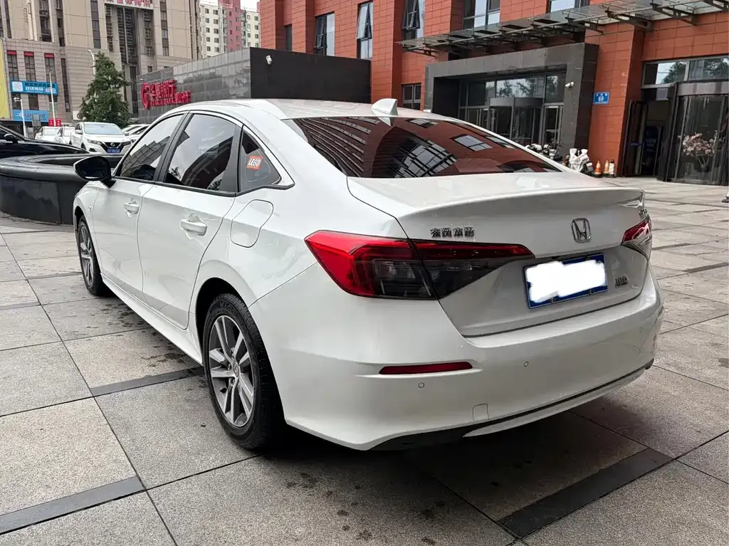 Honda Civic — фото 7