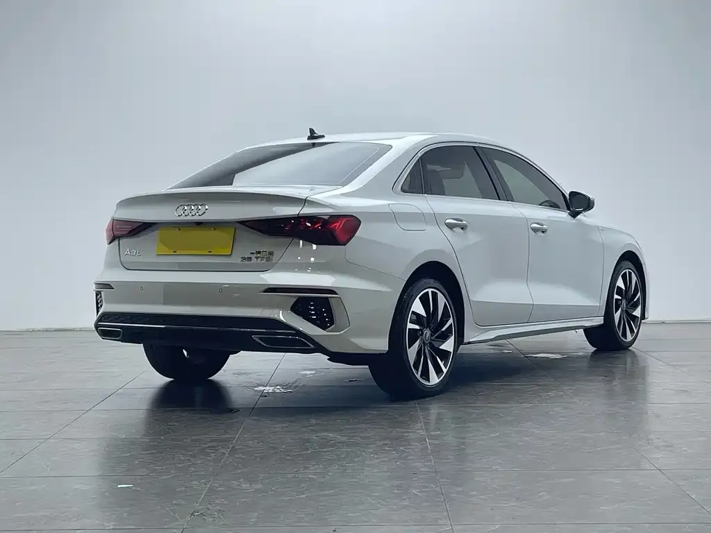 Audi A3 — фото 8