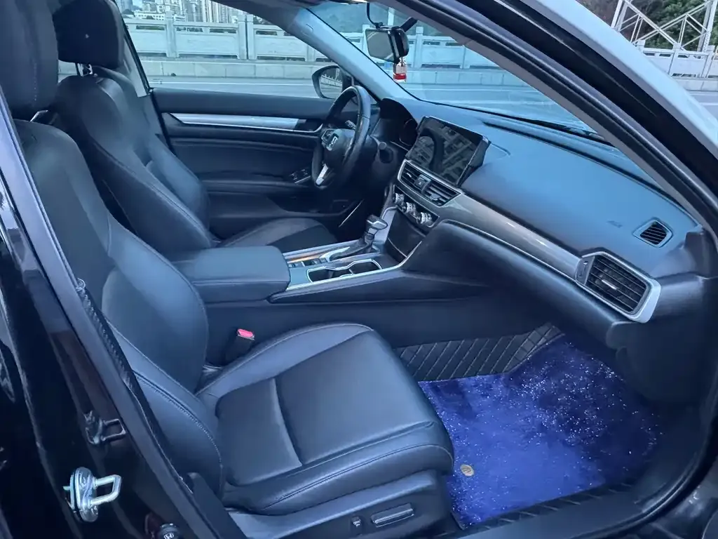Honda Accord — фото 2