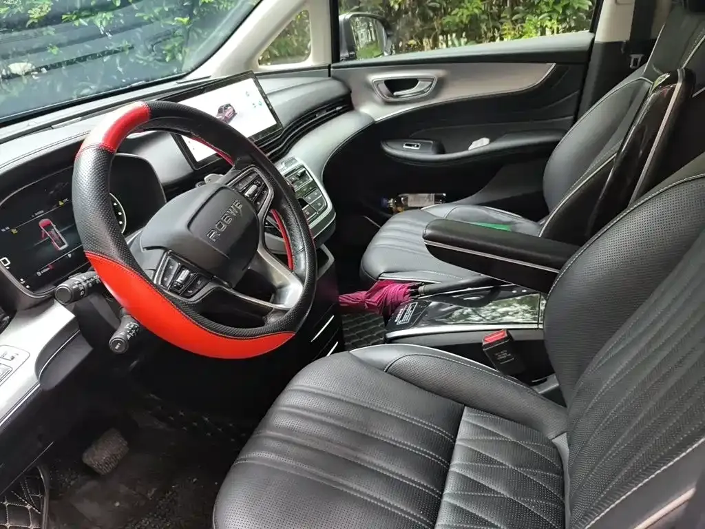 Roewe iMAX8 — фото 10