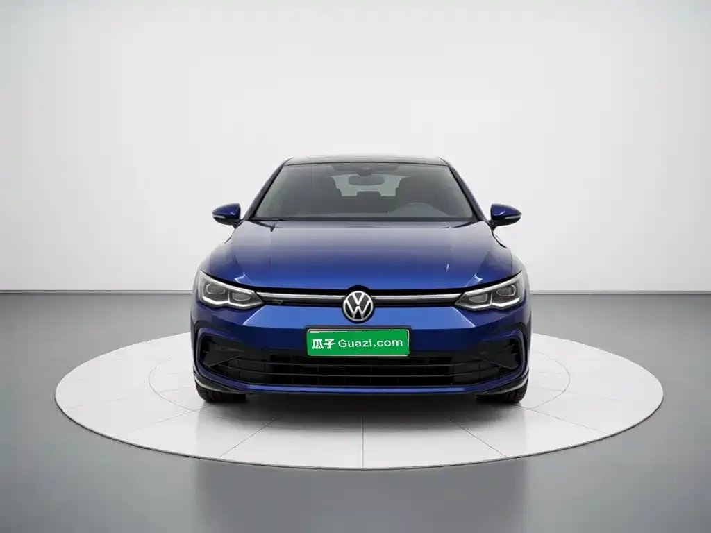 Volkswagen Golf — фото 5