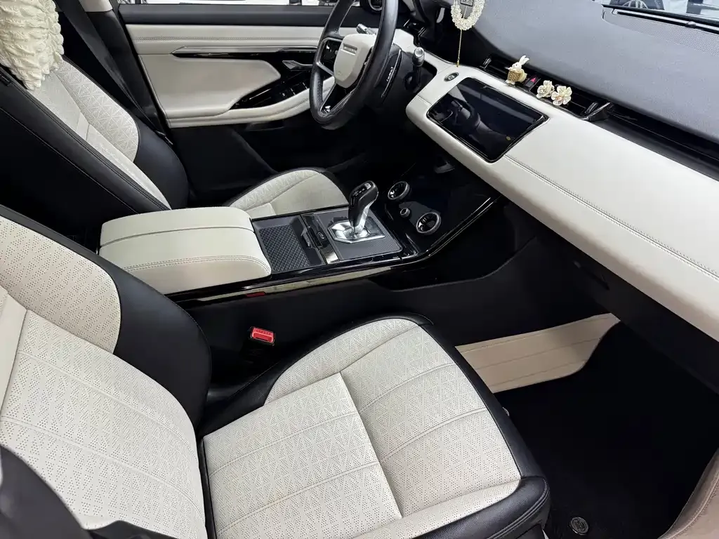 Land Rover Evoque — фото 6
