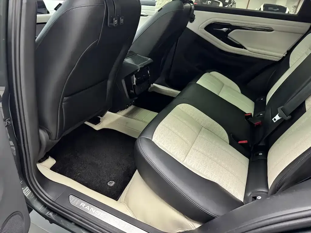 Land Rover Evoque — фото 3