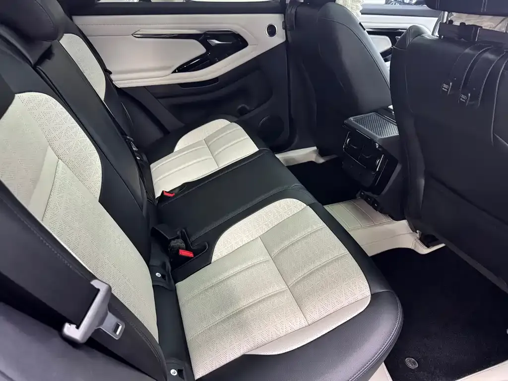 Land Rover Evoque — фото 9