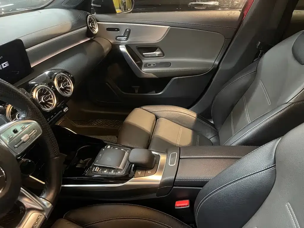 Mercedes-Benz A-Class AMG — фото 7