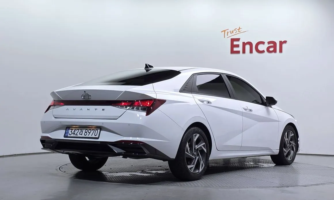 Hyundai AVANTE — фото 4