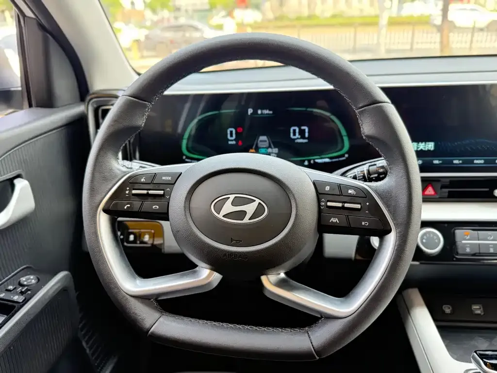Hyundai ix35 — фото 10