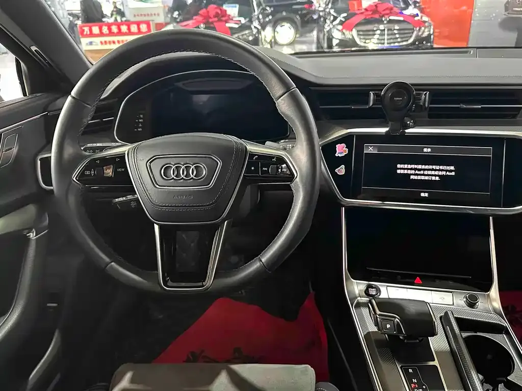 Audi A6L — фото 8