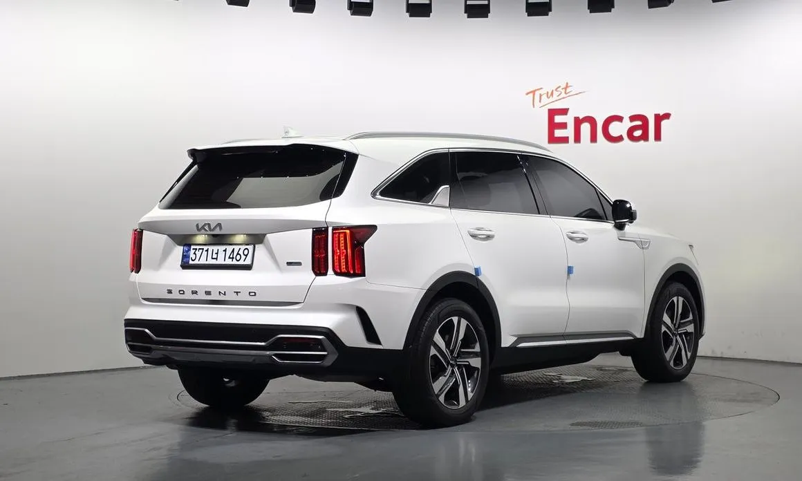 Kia Sorento — фото 3