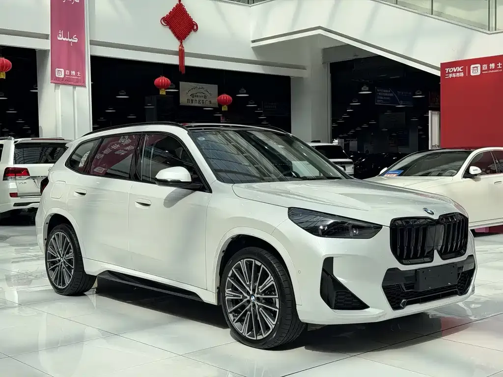 BMW X1 — фото 7