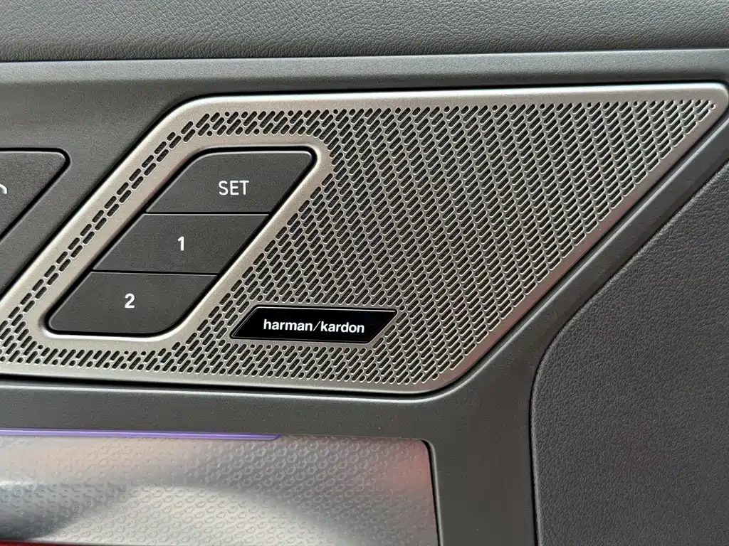 BMW X1 — фото 9