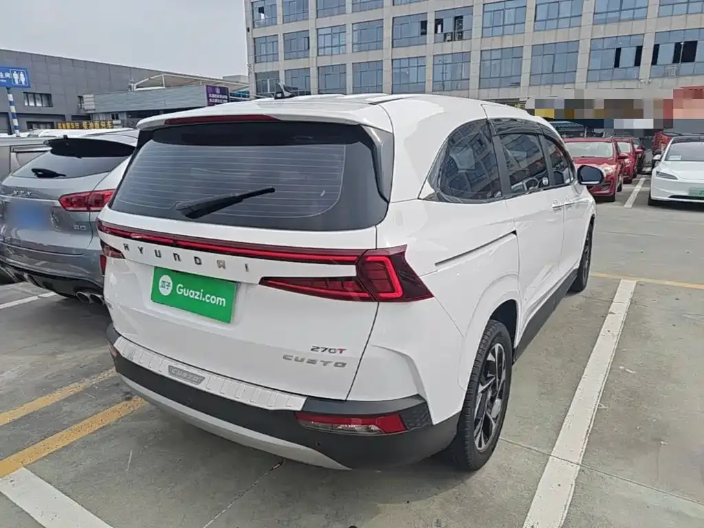 Hyundai Custo — фото 4