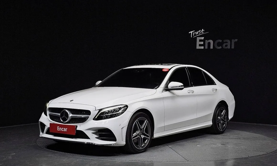 Mercedes-Benz C-Class — фото 1