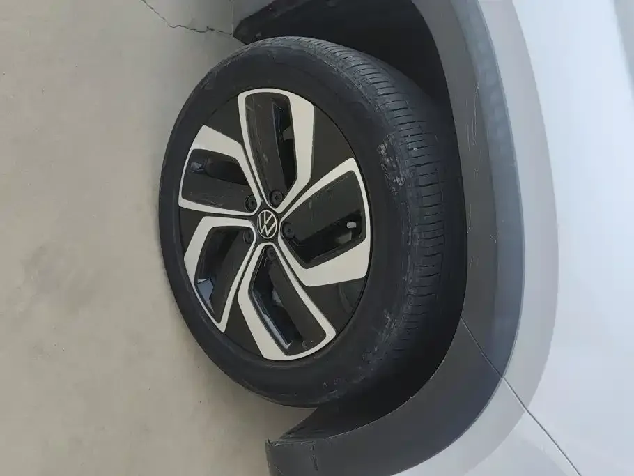 Volkswagen Tharu — фото 6