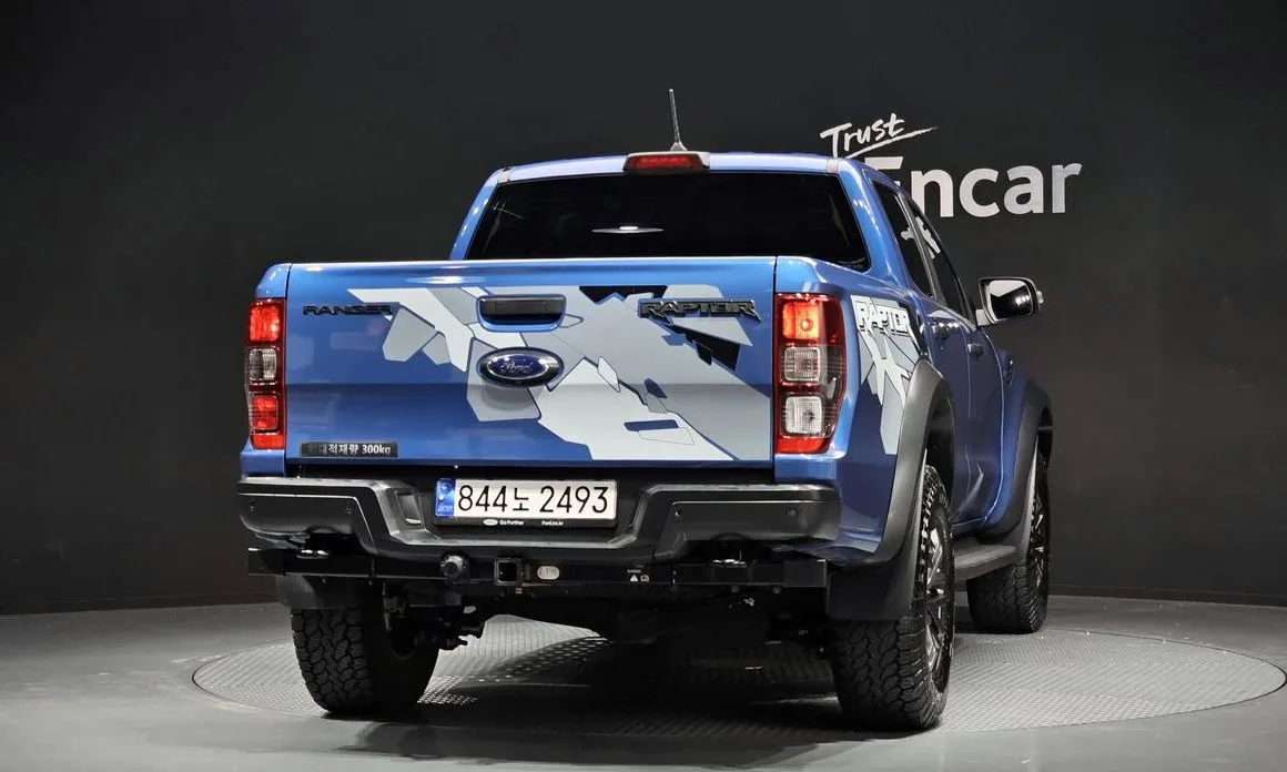 Ford Ranger — фото 10