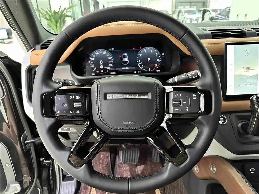 Land Rover Defender — фото 8