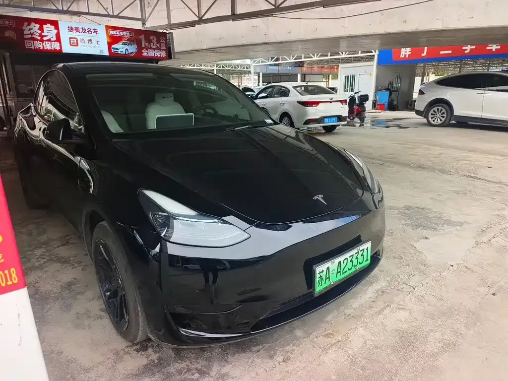 Tesla Model Y — фото 7