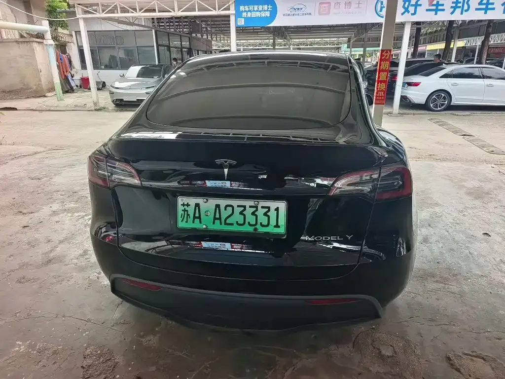 Tesla Model Y — фото 4