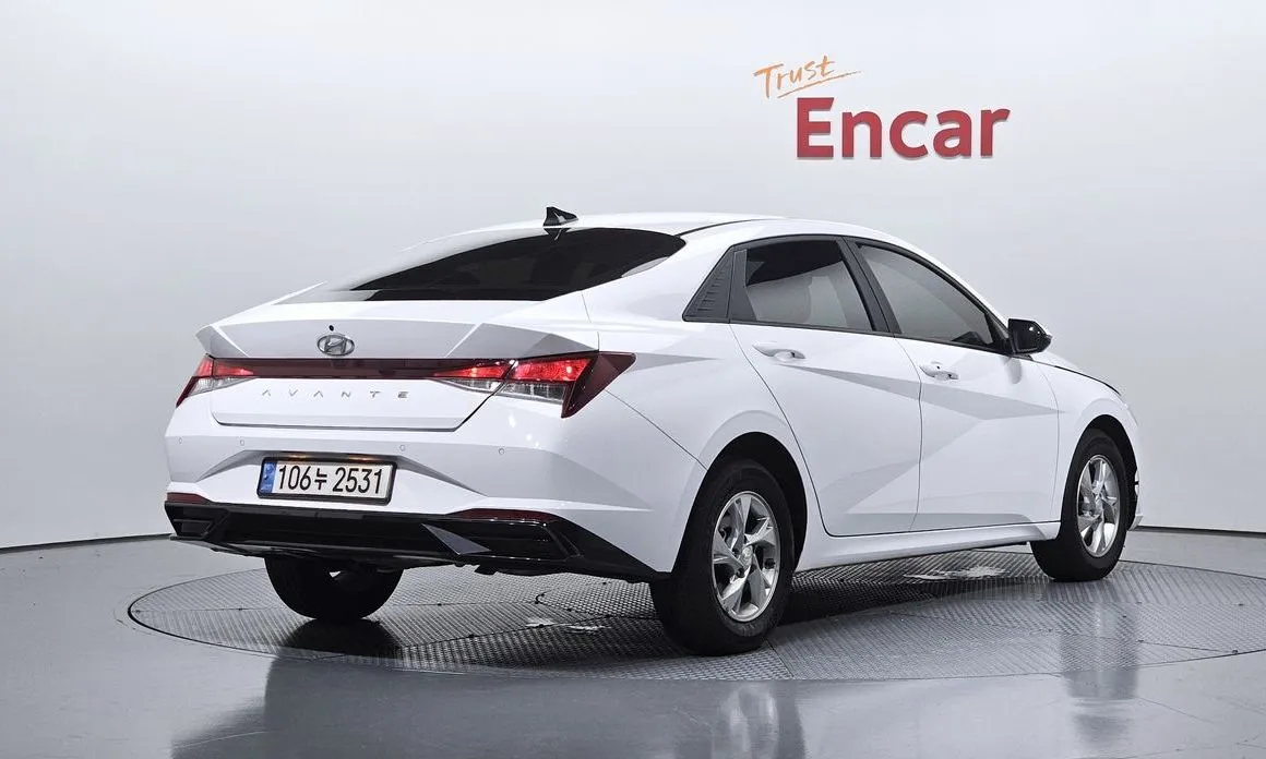 Hyundai AVANTE — фото 6