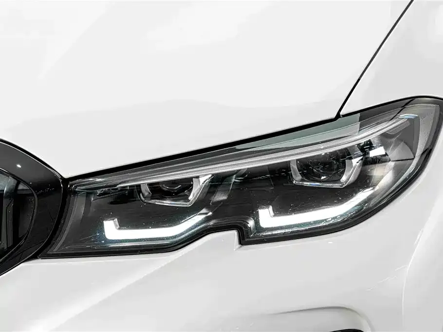 BMW 3 Series — фото 9