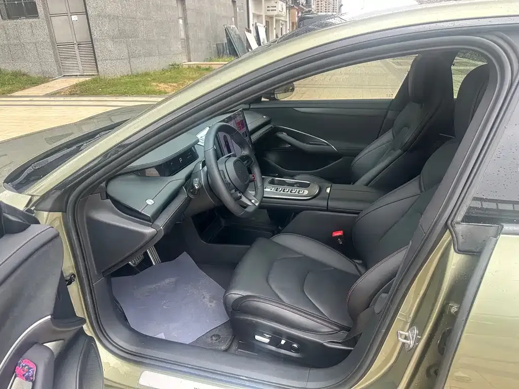 Xiaomi SU7 — фото 6