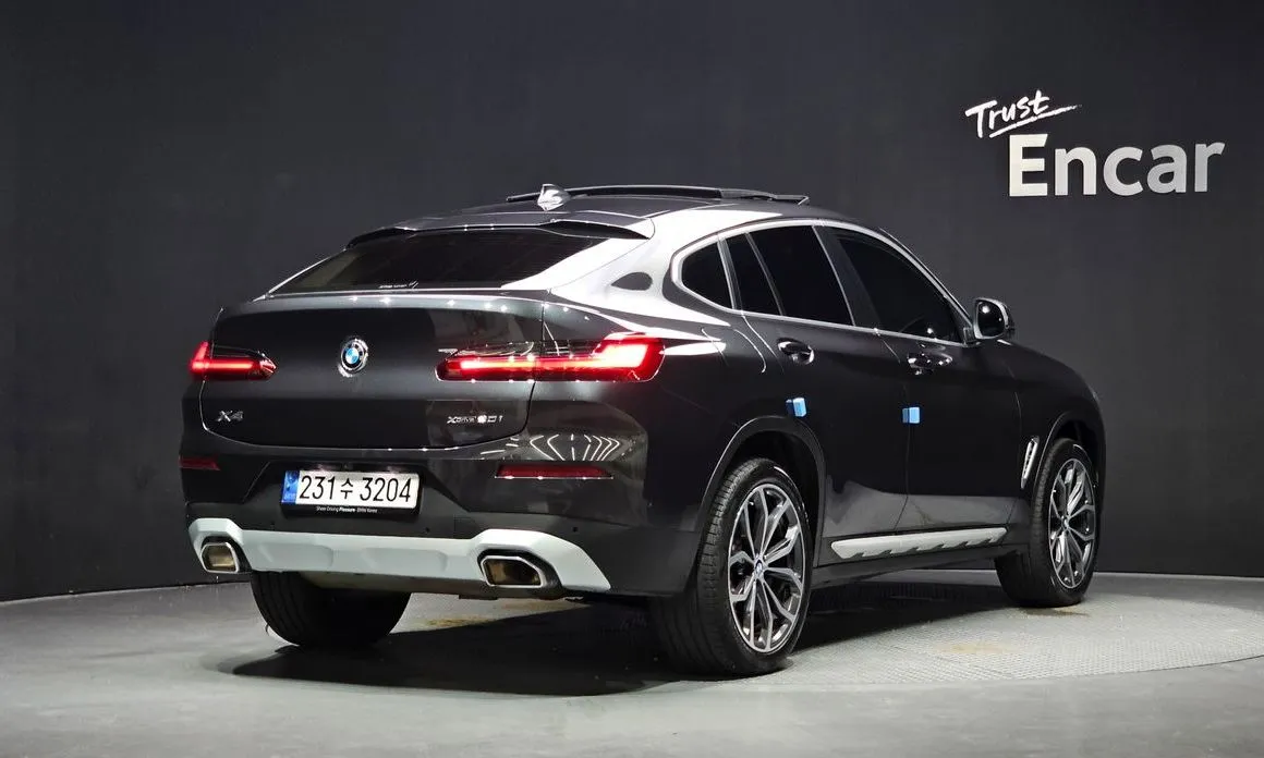 BMW X4 — фото 5