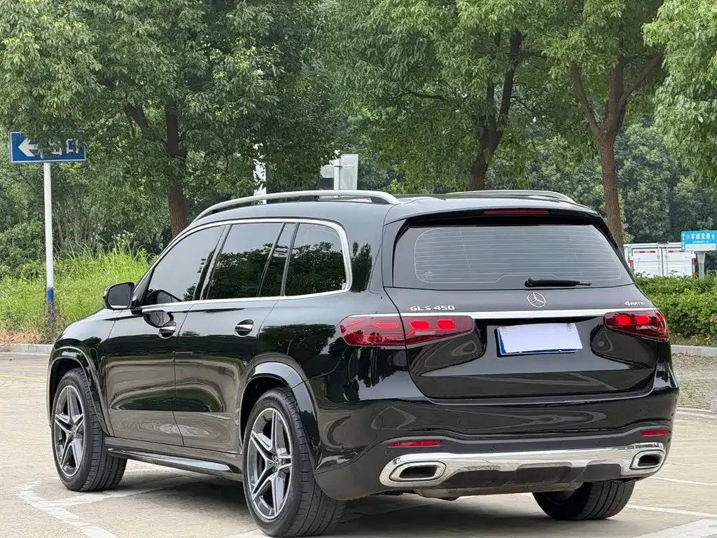Mercedes-Benz GLS — фото 10