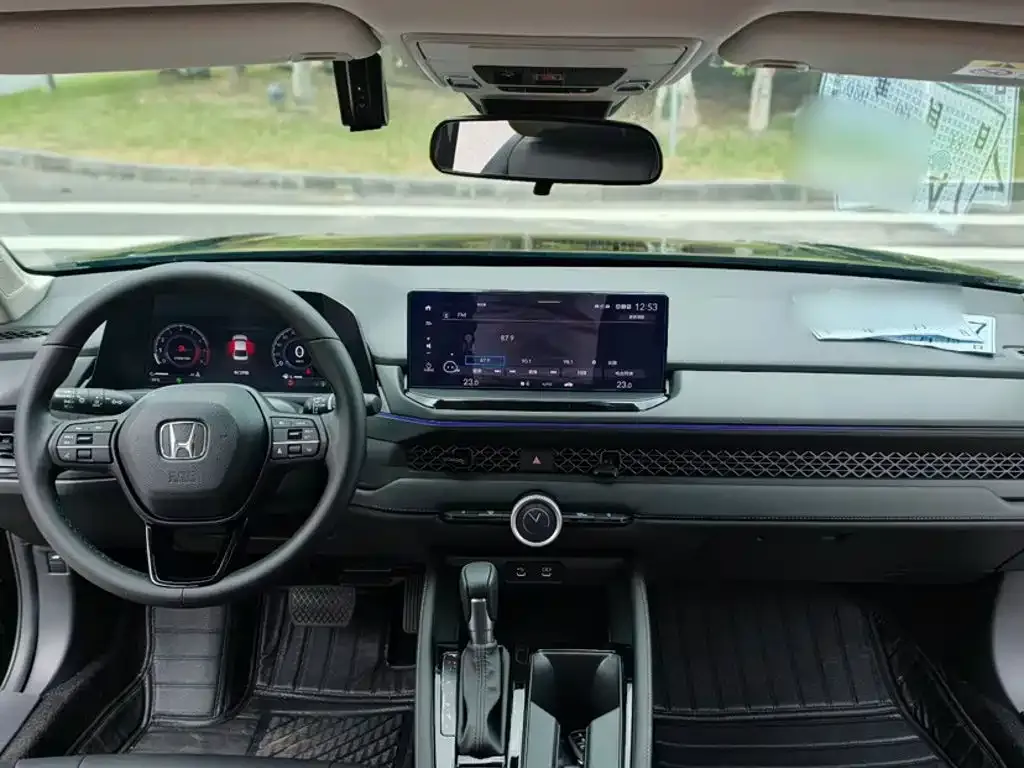 Honda Accord — фото 6