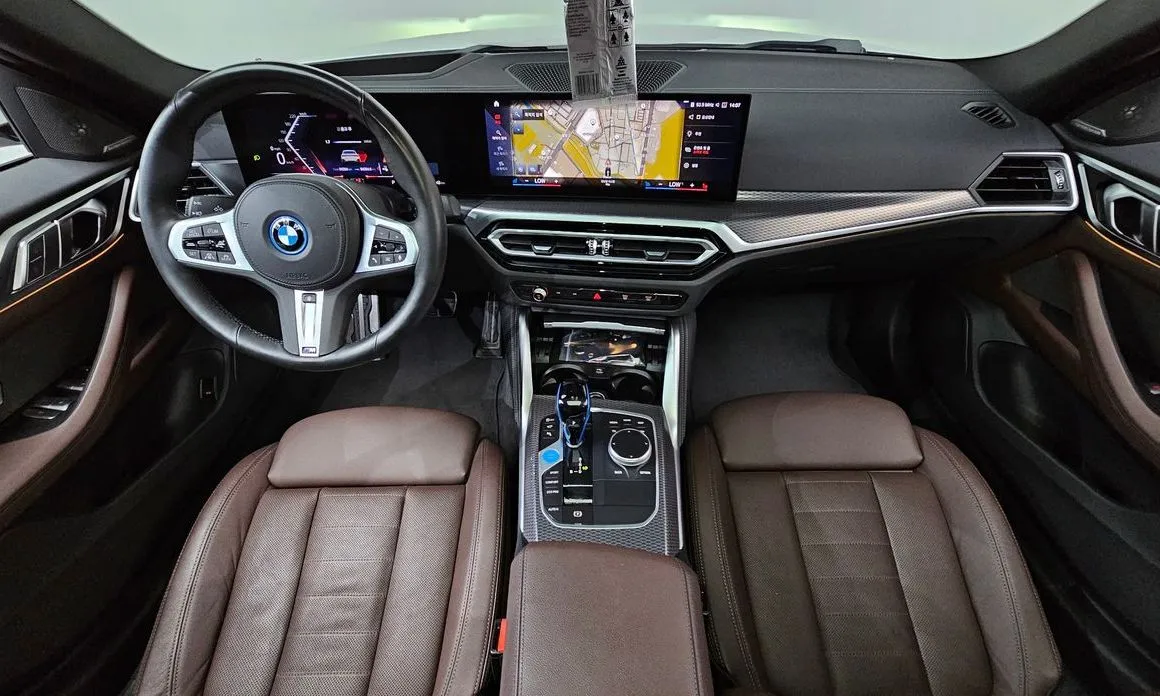 BMW i4 — фото 6