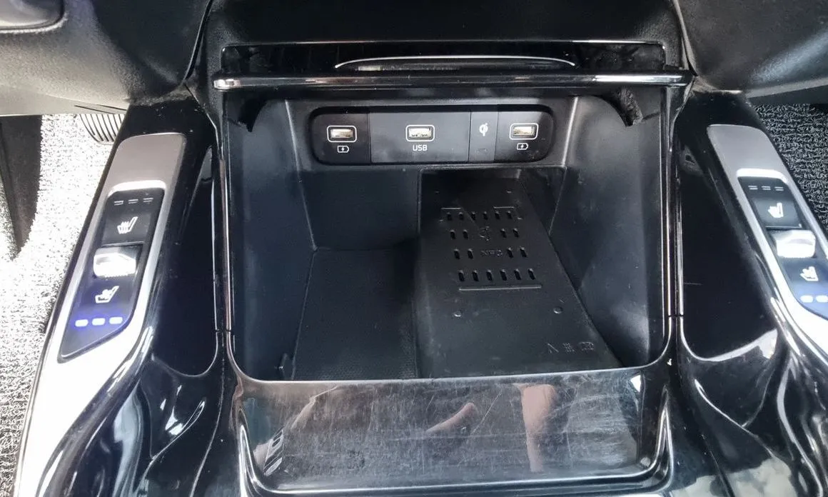 Kia Sorento — фото 3
