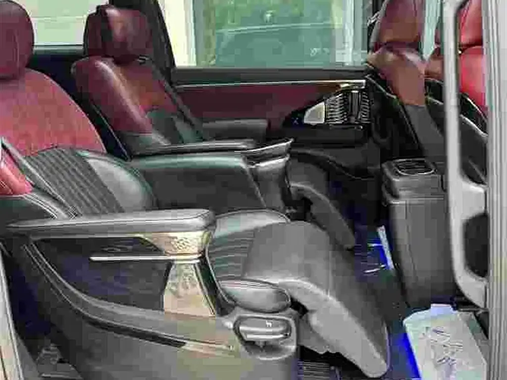 GAC Motor Trumpchi M8 — фото 6