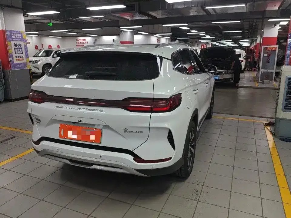 BYD PLUS New Energy — фото 3