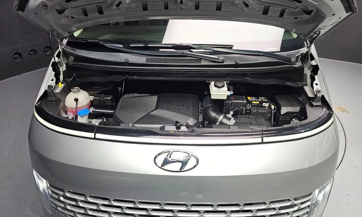 Hyundai Staria — фото 9