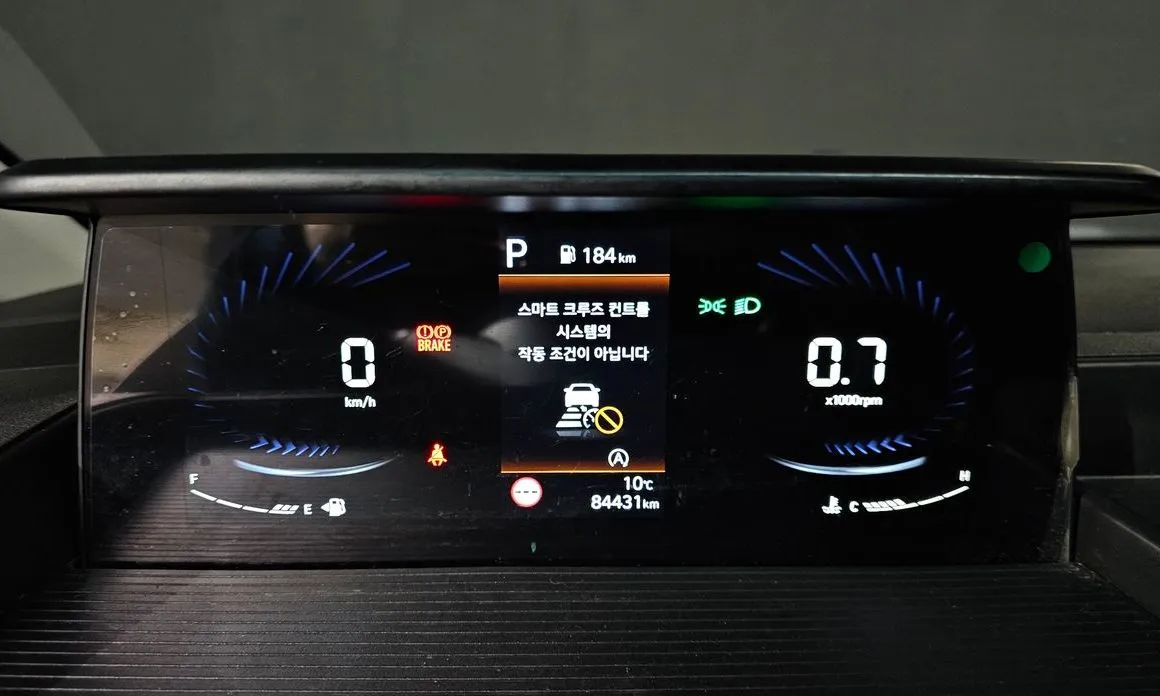 Hyundai Staria — фото 2