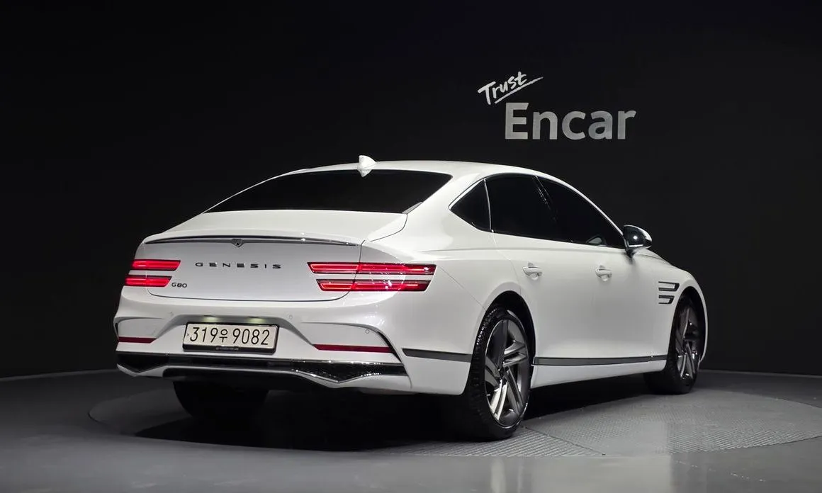 Genesis G80 — фото 2