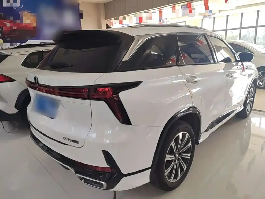 Changan CS75PLUS — фото 6
