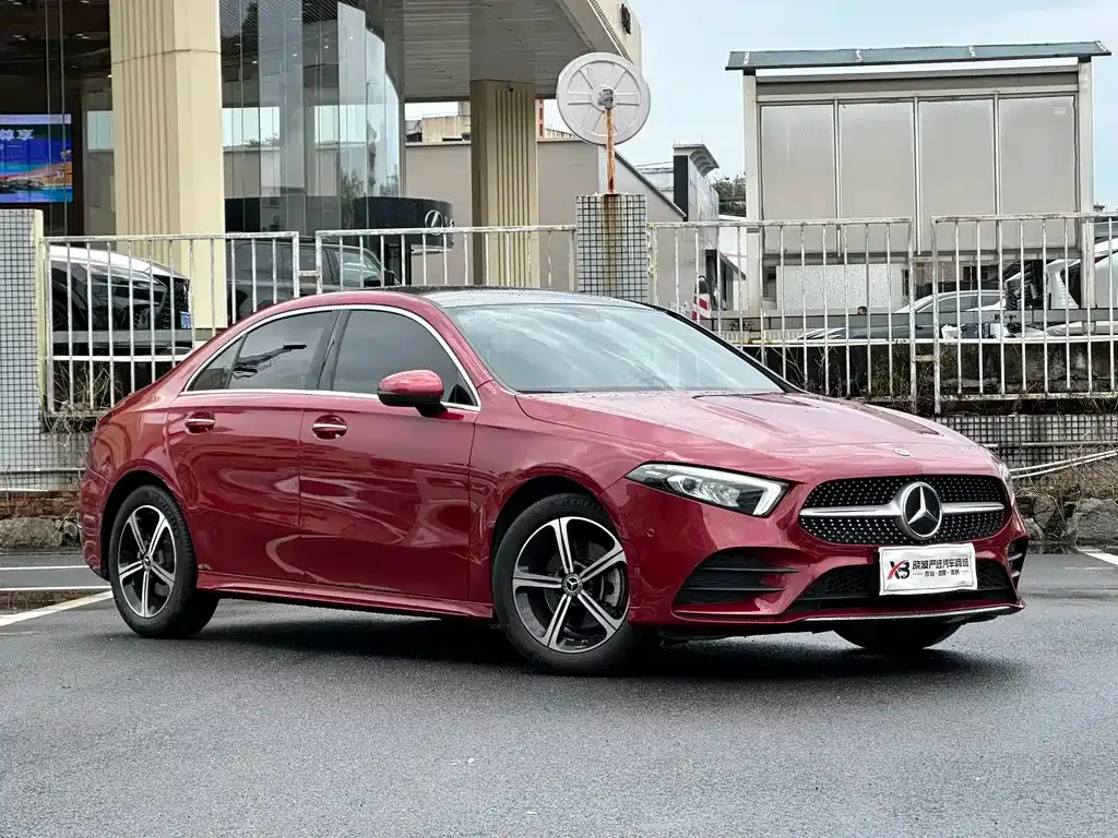 Mercedes-Benz A-Class — фото 6