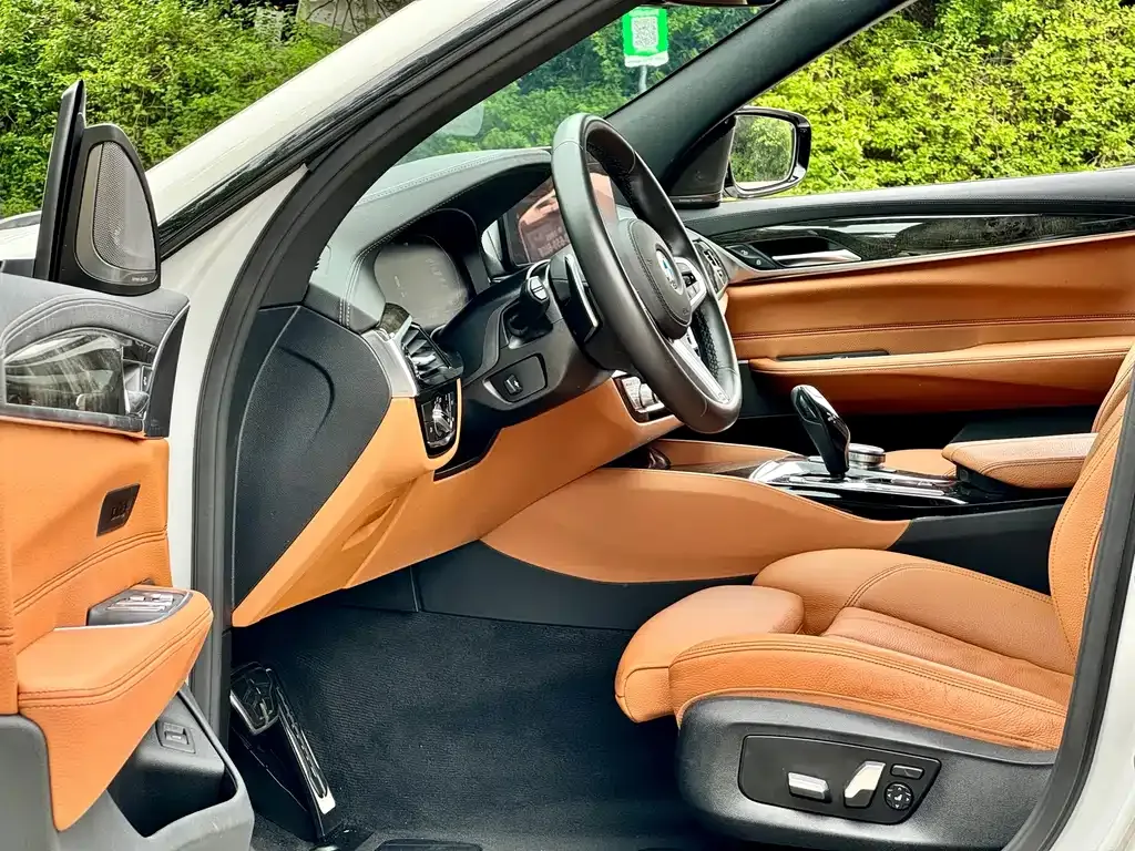 BMW 6 Series GT — фото 7