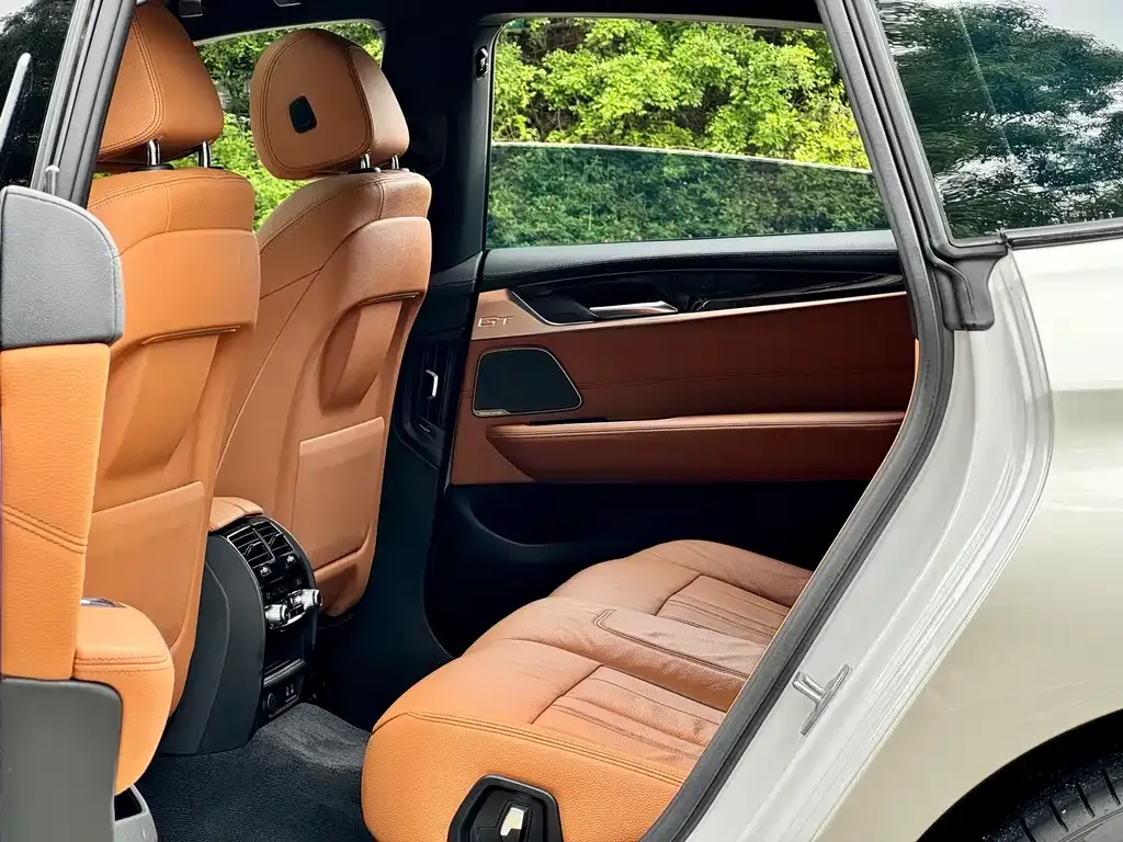 BMW 6 Series GT — фото 3