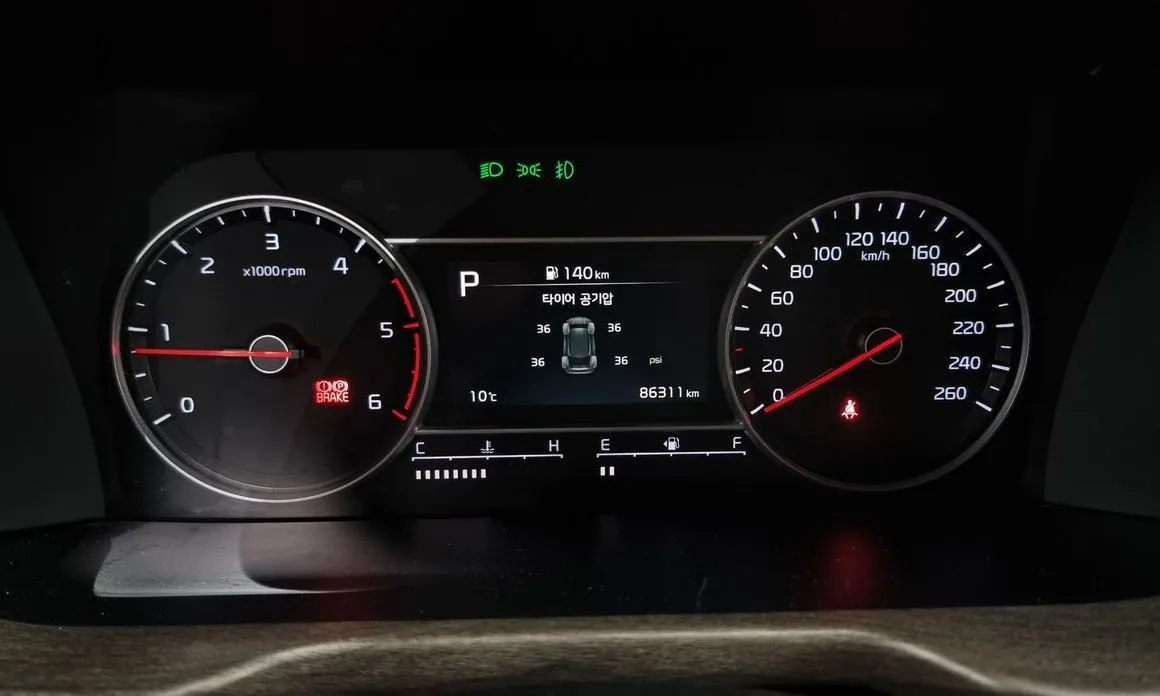 Kia Sorento — фото 4