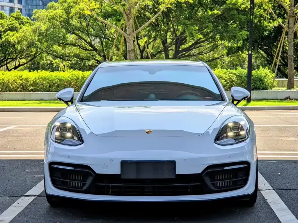 Porsche Panamera — фото 9