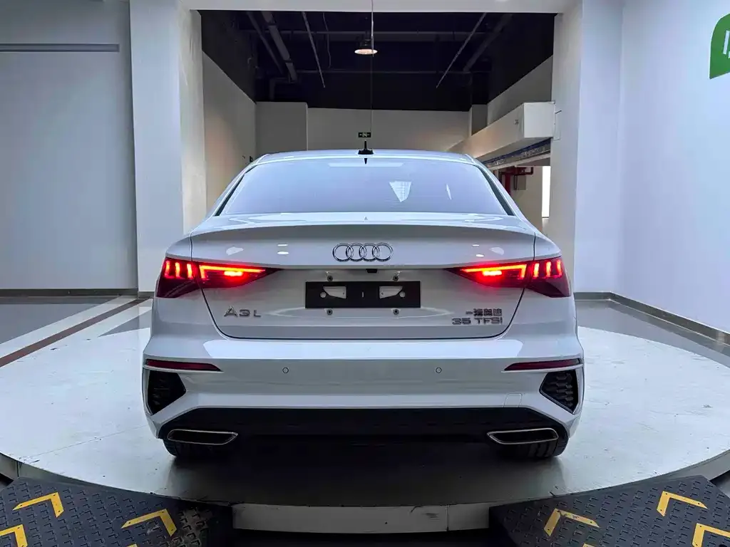 Audi A3 — фото 8