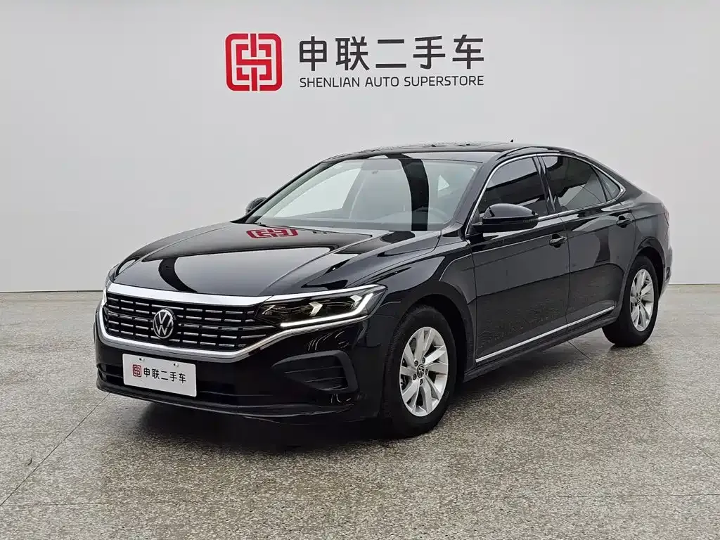 Volkswagen Passat — фото 1