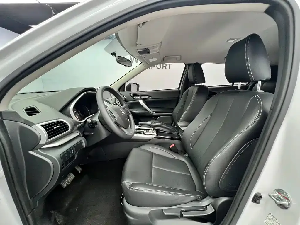 Mitsubishi Eclipse Cross — фото 7