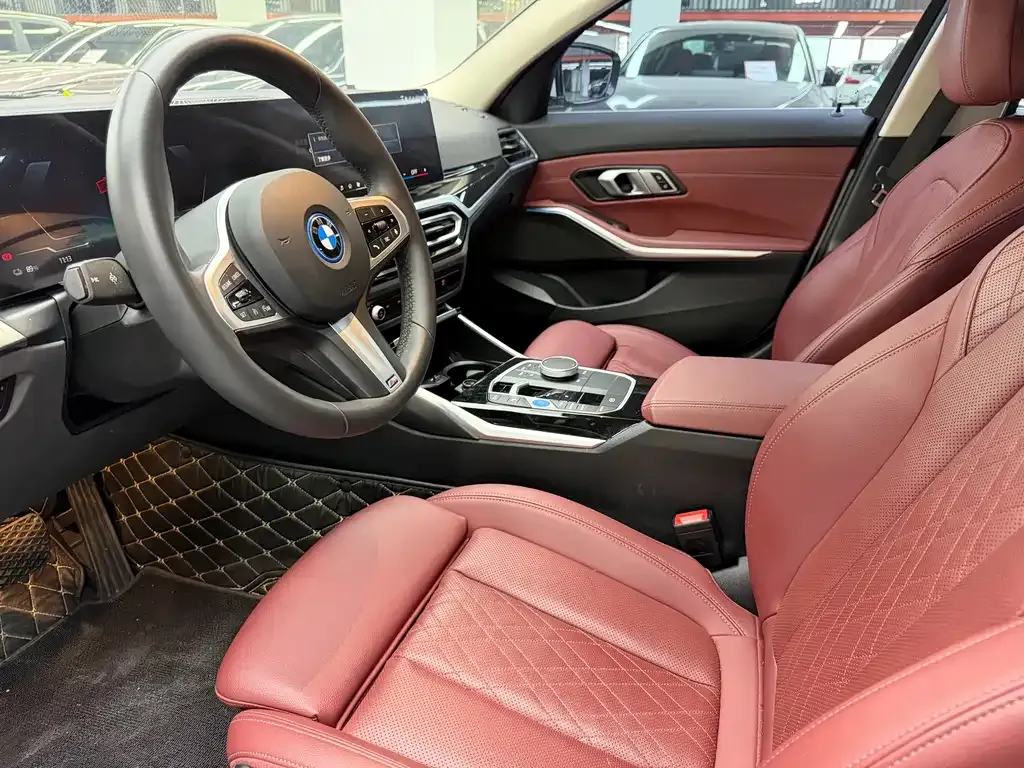 BMW i3 — фото 9