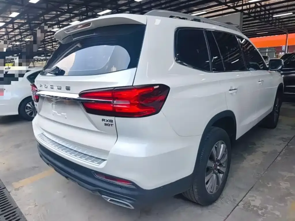 Roewe RX8 — фото 3