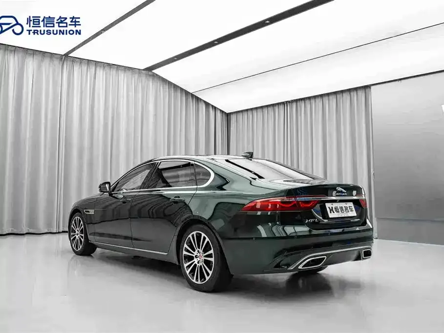 Jaguar XFL — фото 10