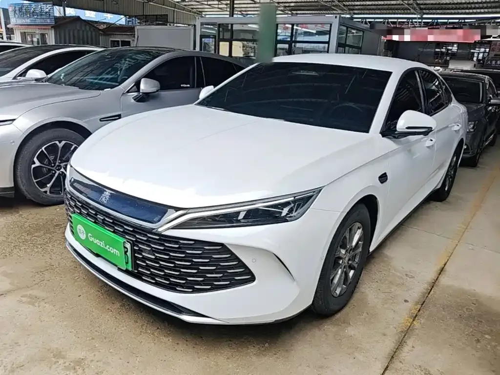 BYD Qin L — фото 1