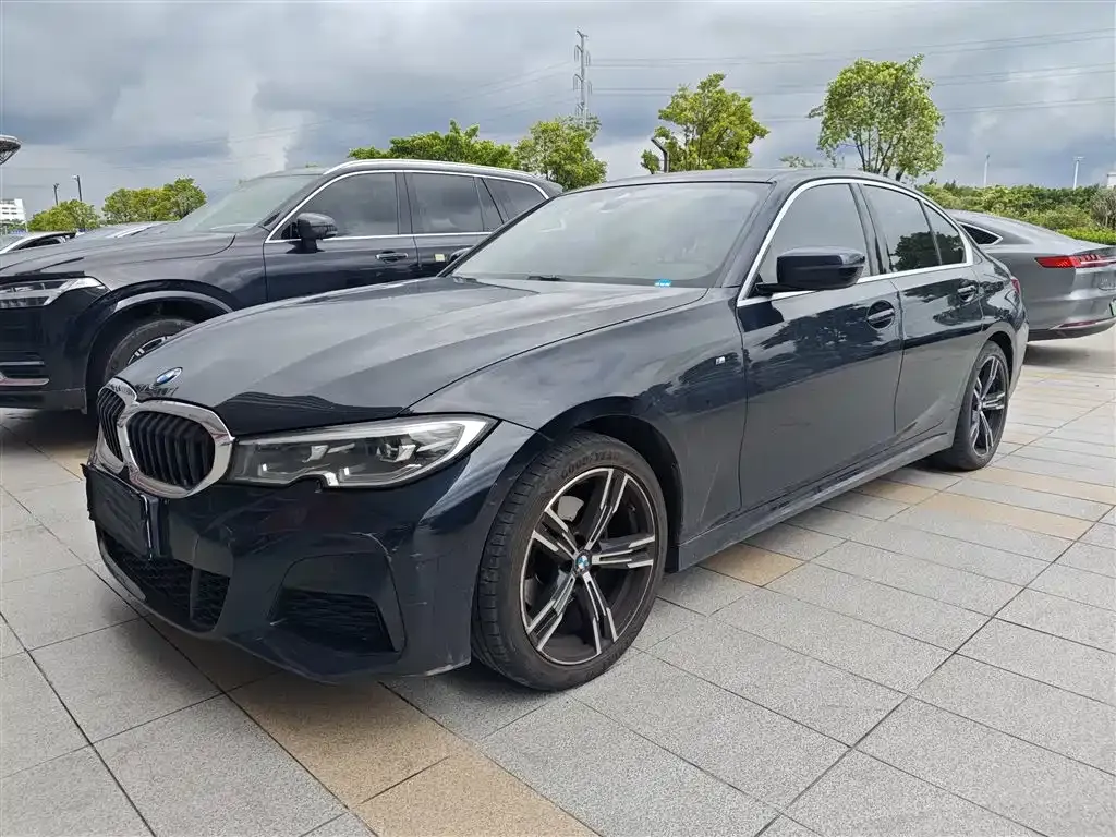 BMW 3 Series — фото 1