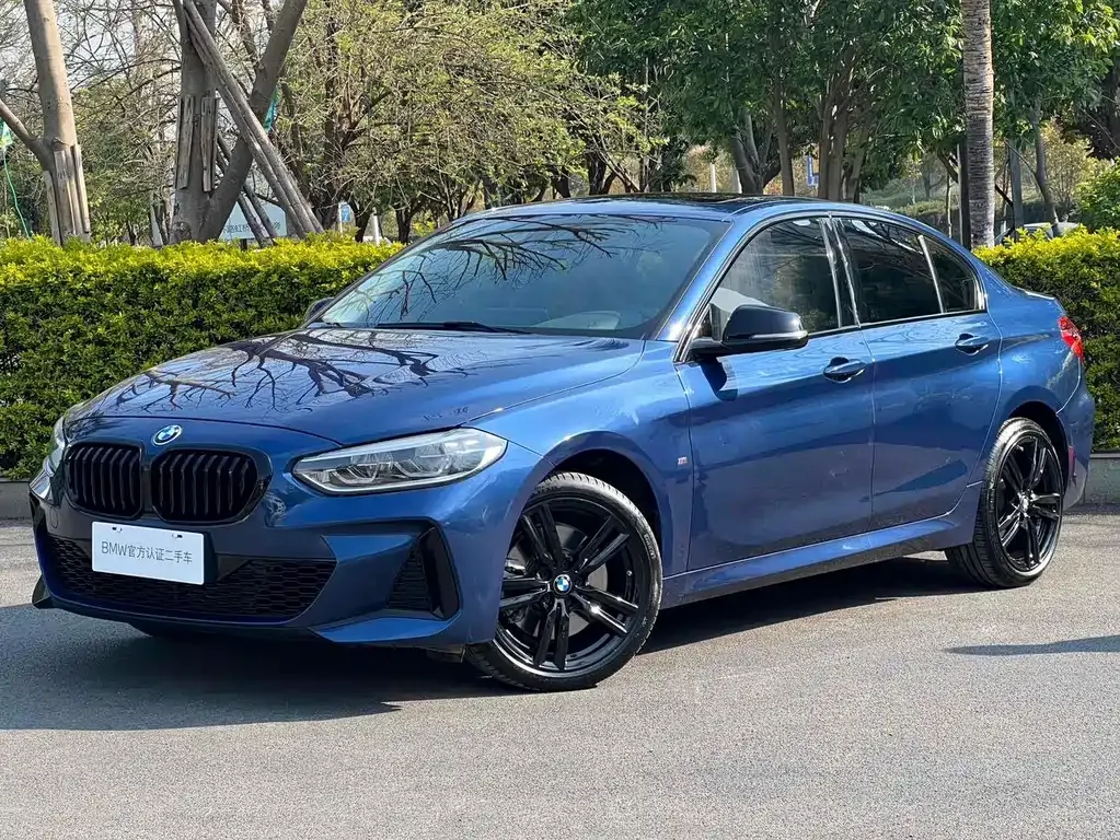 BMW 1 Series — фото 1